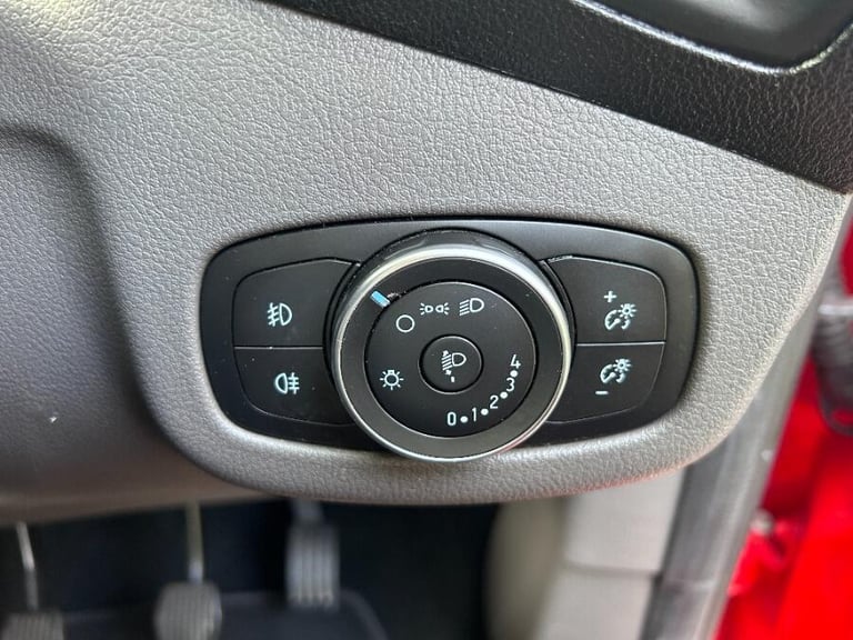 Ford Grand Tourneo Connect 1.5 Ecoblue Zetec MPV 5dr Diesel Manual Euro 6 (s/s) (120 Ps) Diesel ...