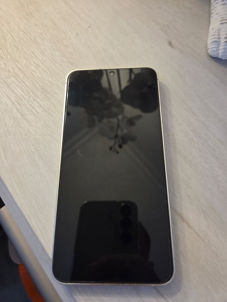 image for Samsung s24 128gb