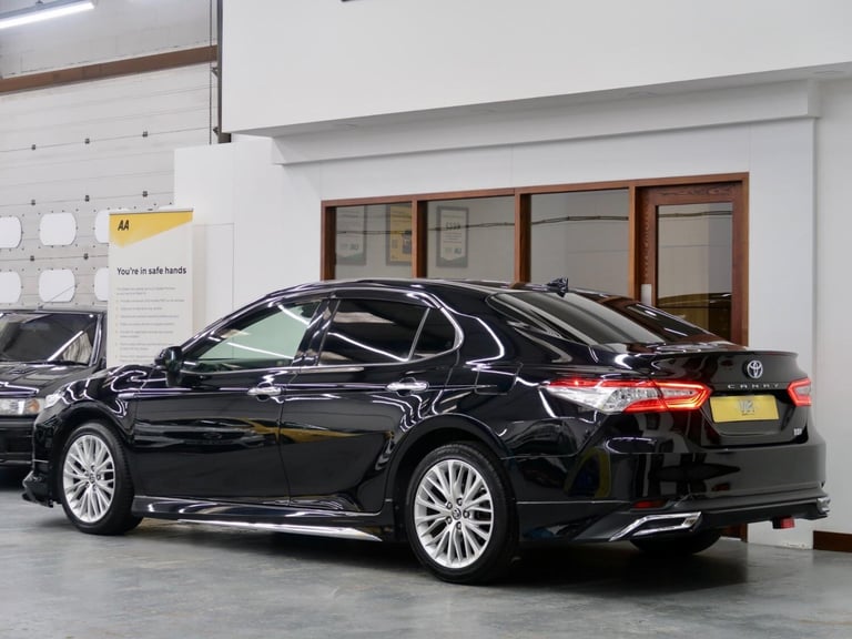 2020 Toyota Camry 2.5 VVT-h Excel CVT Euro 6 (s/s) 4dr Saloon Petrol/Electric Hybrid Automatic