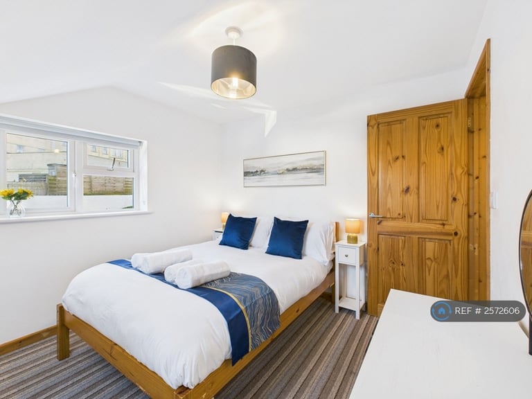 2 bedroom house in Surf View, Newquay, TR7 (2 bed) (#2572606)