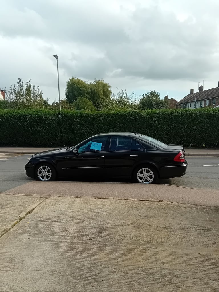 Mercedes-Benz, E CLASS, Saloon, 2009, Semi-Auto, 2148 (cc), 4 doors