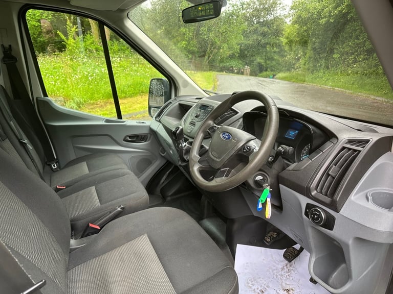 2018 Ford Transit 2.0 TDCi 130ps Chassis Cab tipper CHASSIS CAB Diesel Manual