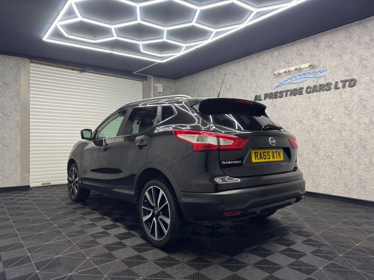 2015 Nissan Qashqai 1.2 DIG-T Tekna XTRON 2WD Euro 6 (s/s) 5dr HATCHBACK Petrol Automatic