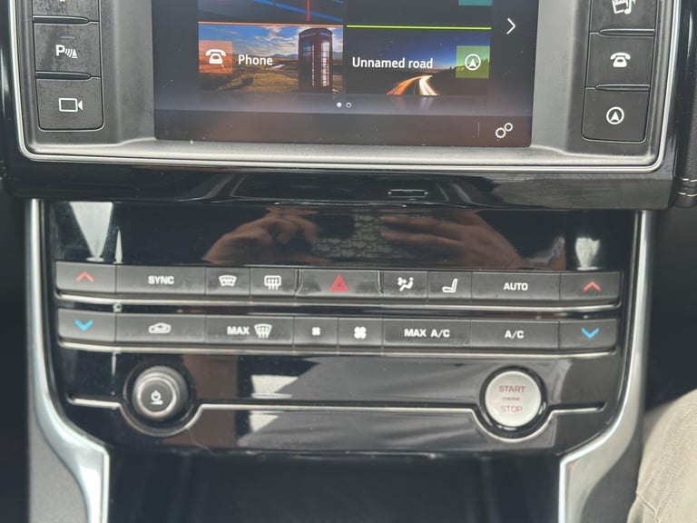 2015 Jaguar XE 2.0d [180] R-Sport 4dr Auto SALOON DIESEL Automatic