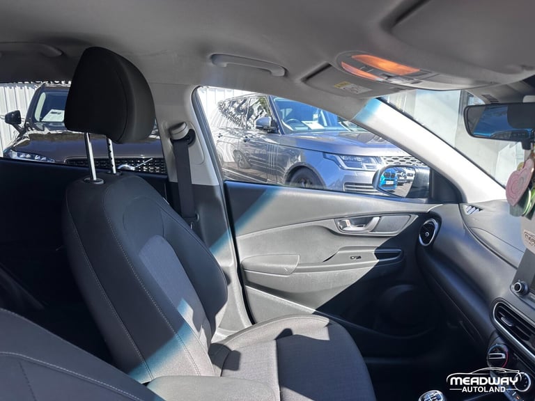 2022 Hyundai KONA 1.0 T-GDi MHEV SE Connect Euro 6 (s/s) 5dr HATCHBACK Petrol/Electric Hybrid Manual