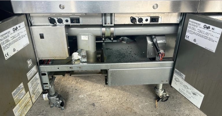 Frymaster FQG3OU Filter Quick Oil-Conserving Gas Fryer