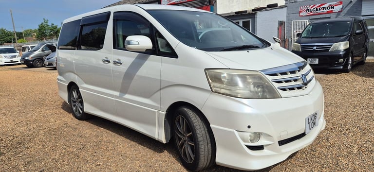 TOYOTA ALPHARD 2 BERTH CAMPERVAN WITH REAR CONVERSION AND FRIDGE