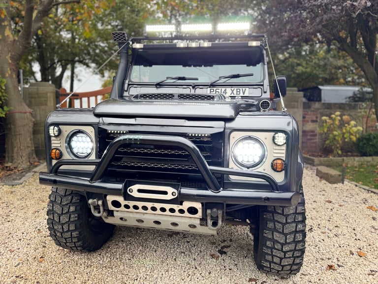 1997 P reg Land Rover Defender 90 300TDi 