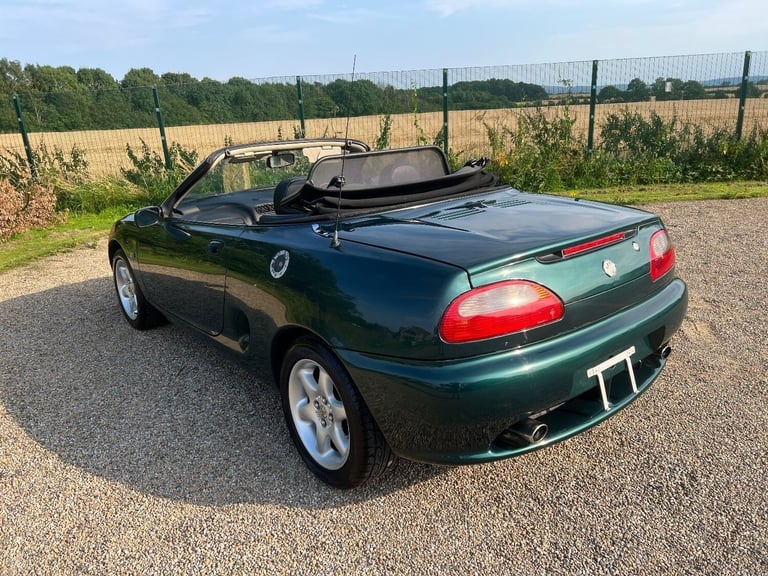 ROVER MG MGF CABRIOLET 1.8 MANUAL * ONLY 24000 MILES * MODERN CLASSIC *