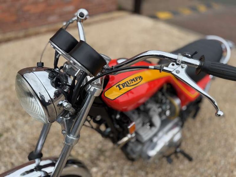 2004 Triumph X-75 HURRICANE PETROL Manual