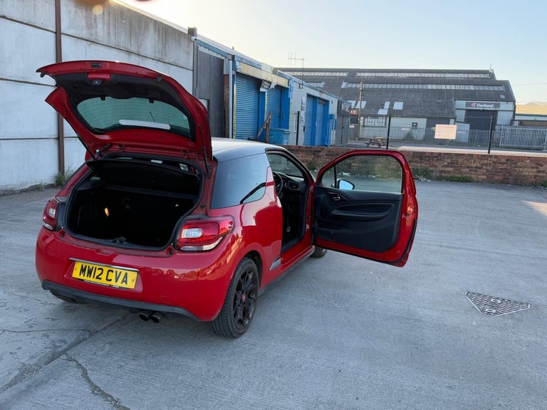 2012 Citroen DS3 1.6 THP 16V 155 DSport Plus 3dr HATCHBACK Petrol Manual - Image 4