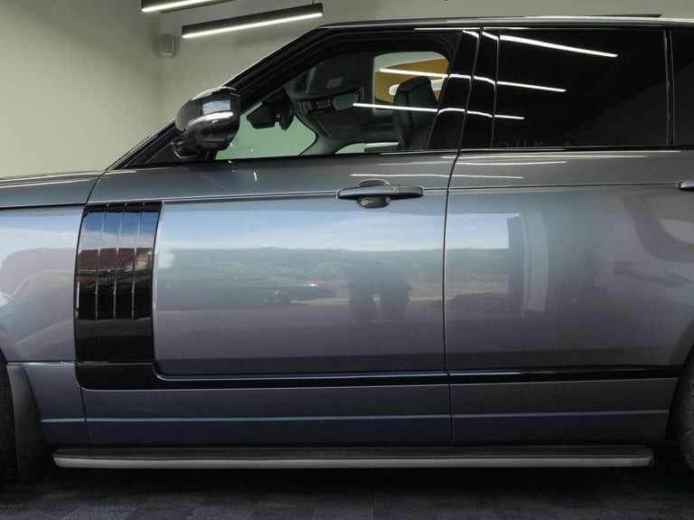 2019 Land Rover Range Rover 3.0 SD V6 Autobiography Auto 4WD Euro 6 (s/s) 5dr SUV Diesel Automatic