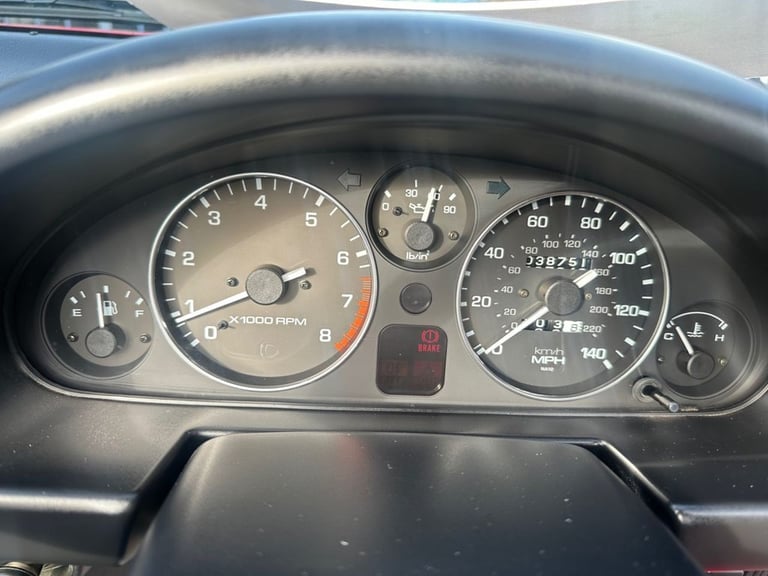 1990 Mazda MX-5 1.6L 2d  114 BHP Convertible Petrol Manual