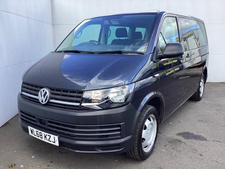 2019 Volkswagen Transporter Shuttle 2.0 TDI BlueMotion Tech S Minibus Double Cab 5dr Diesel Manua...