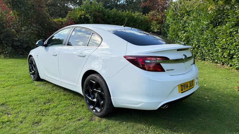 2014 Vauxhall Insignia 2.0 CDTi [140] ecoFLEX SRi Vx-line 5dr [S/S] HATCHBACK Diesel Manual