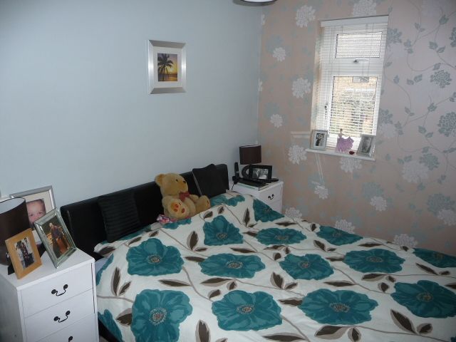 1 bed house for rent in North Holmwood, Dorking. Well maintained and cosy. £995pcm