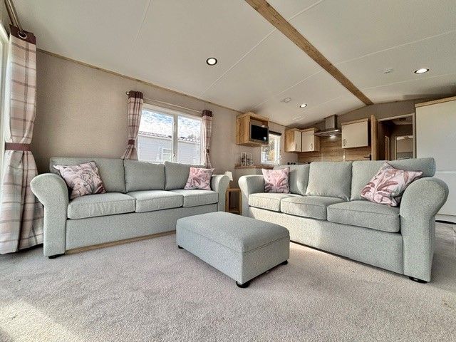 BRAND NEW STATIC CARAVAN FOR SALE AT BROADLAND SANDS HOLIDAY PARK - 11.5 MONTH OWNER SEASON