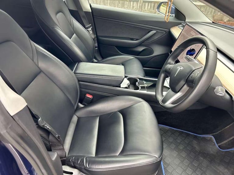 2019 Tesla Model 3 Performance AWD 4dr [Performance Upgrade] Auto SALOON ELECTRIC Automatic