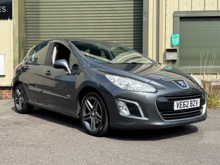 Peugeot 308 1.6 e-HDi 112 Sportium 5dr Diesel