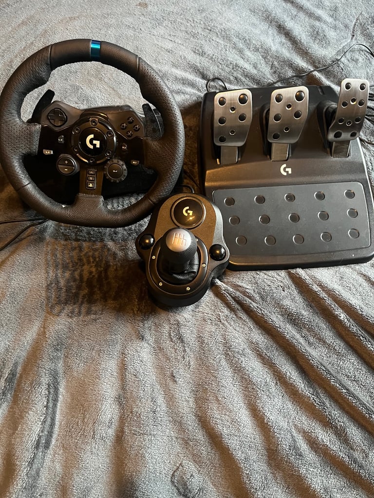 image for Logitech G29 Driving Force Racing Wheel + Pedals + Shifter (PS5/PS4/PC Compatible)