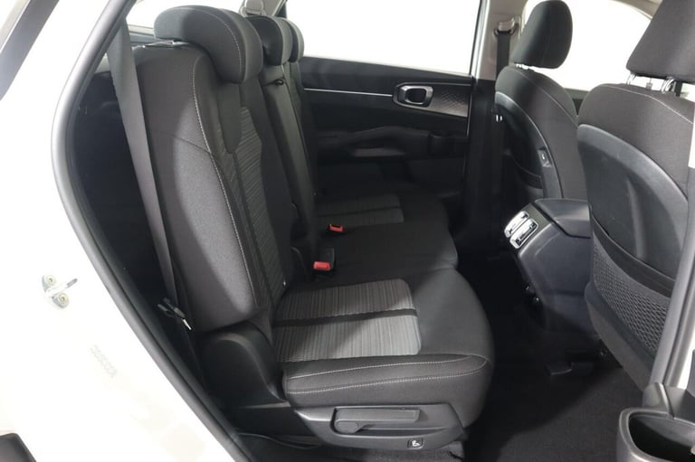 2022 Kia Sorento 1.6 h T-GDi 2 Auto AWD Euro 6 (s/s) 5dr ESTATE PETROL/ELECTRIC Automatic