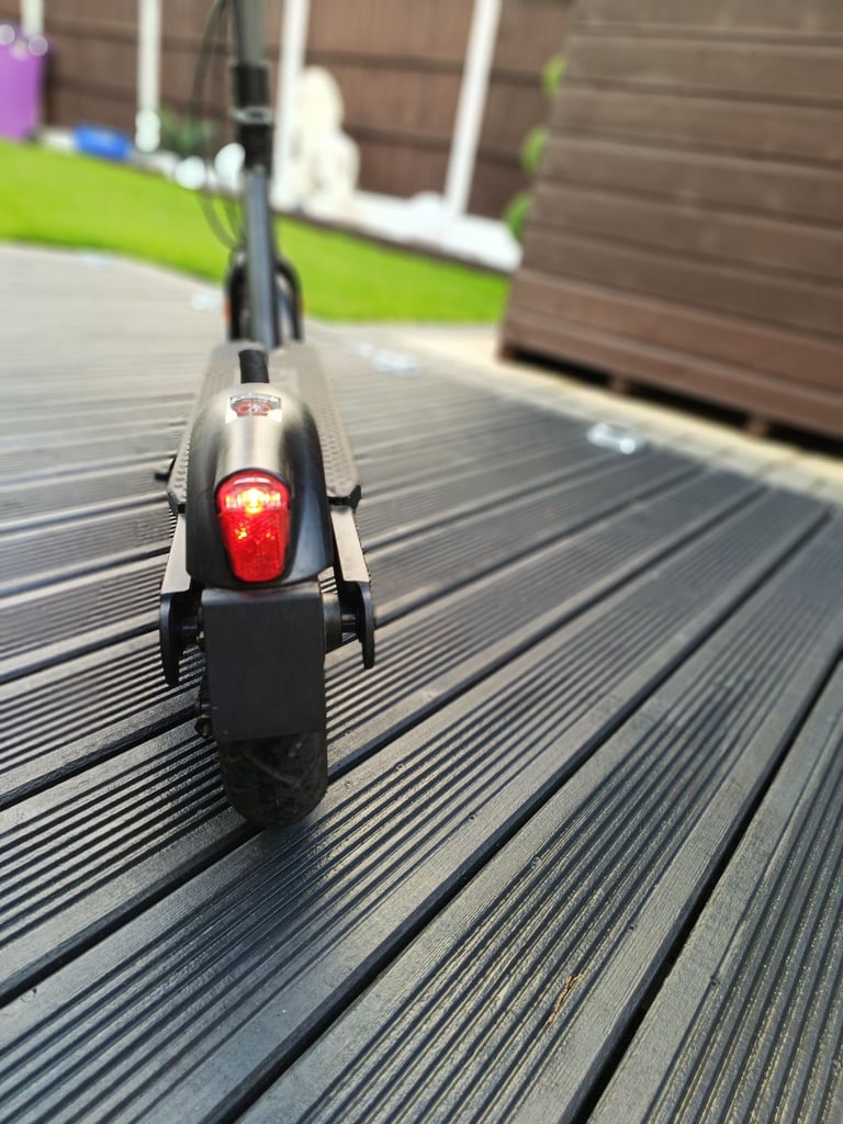 Electric scooter
