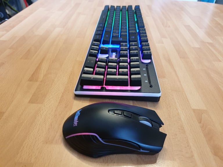 image for Red Thunder Wireless Keyboard and Mouse Set