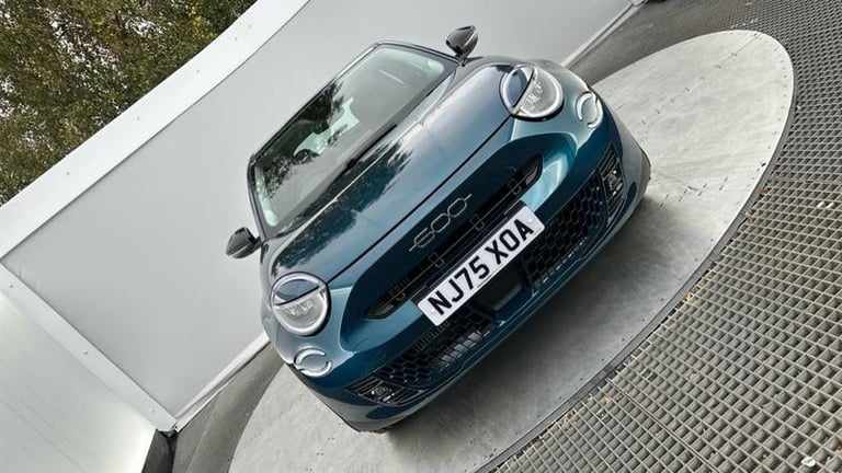 2025 Fiat 600 1.2 MHEV SUV 5dr Petrol Hybrid e-DCT Euro 6 (s/s) (100 ps) Automatic Hatchback Hybr...