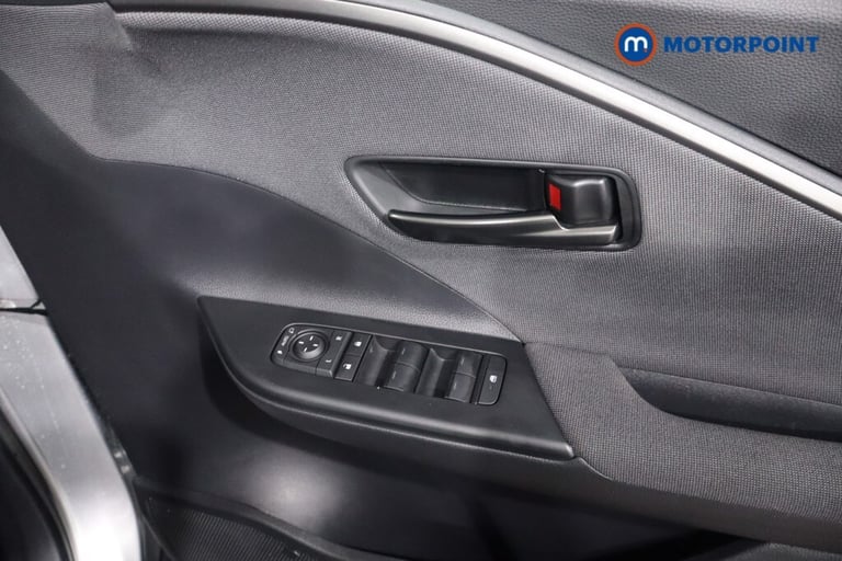 2024 Toyota C-HR 2.0 PHEV Design 5dr CVT SUV Hybrid Automatic