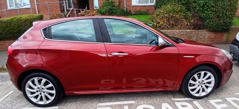 Alfa Romeo, GIULIETTA, Hatchback, 2011, Manual, 1598 (cc), 5 doors