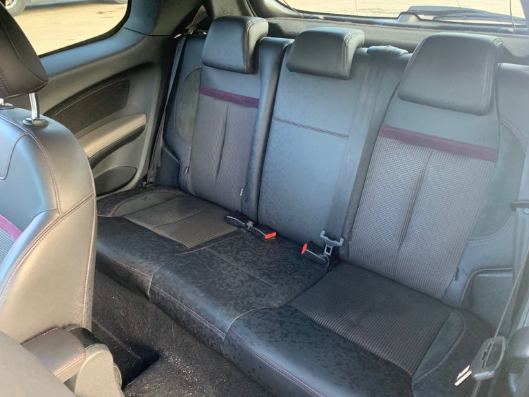 Peugeot, 208, Hatchback, 2014, Manual, 1598 (cc), 3 doors