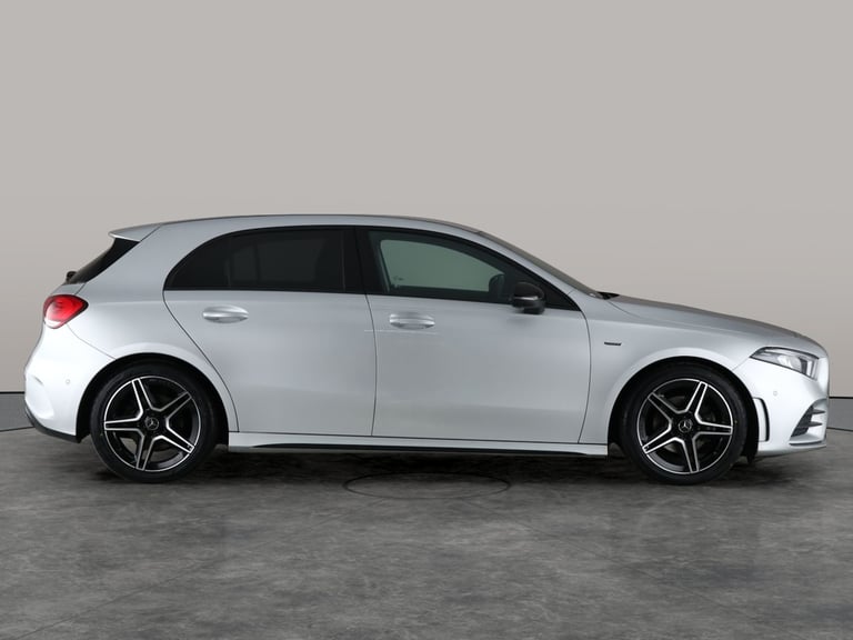 2021 Mercedes-Benz A-Class 1.3 A200 AMG Line Edition (Executive) Hatchback 5dr Petrol 7G-DCT Euro...