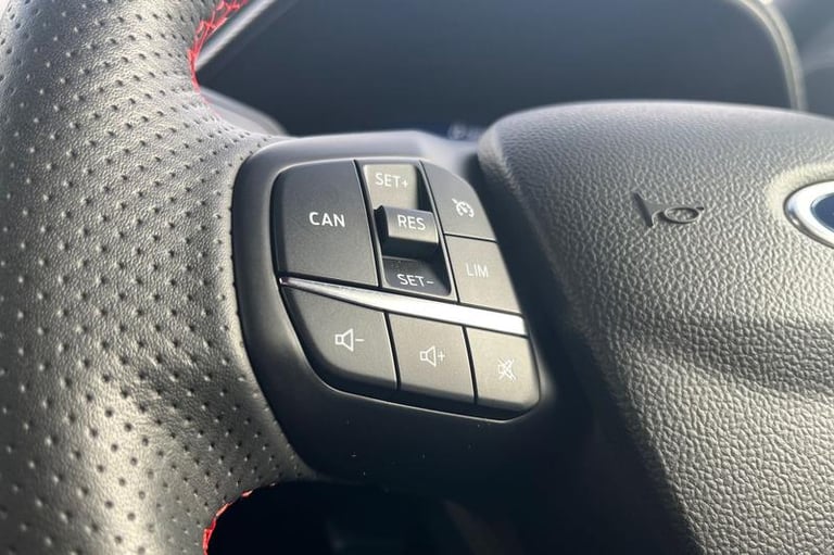 2024 Ford Puma 1.0 EcoBoost Hybrid mHEV ST 5dr DCT HATCHBACK PETROL Semi Automatic