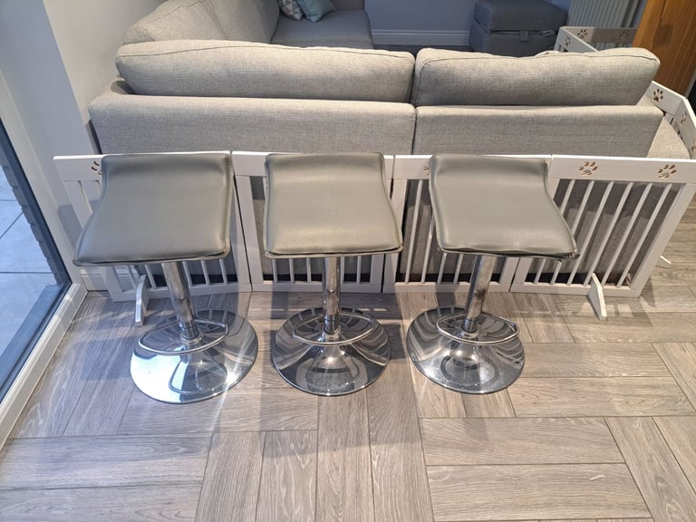 image for Breakfast bar stools