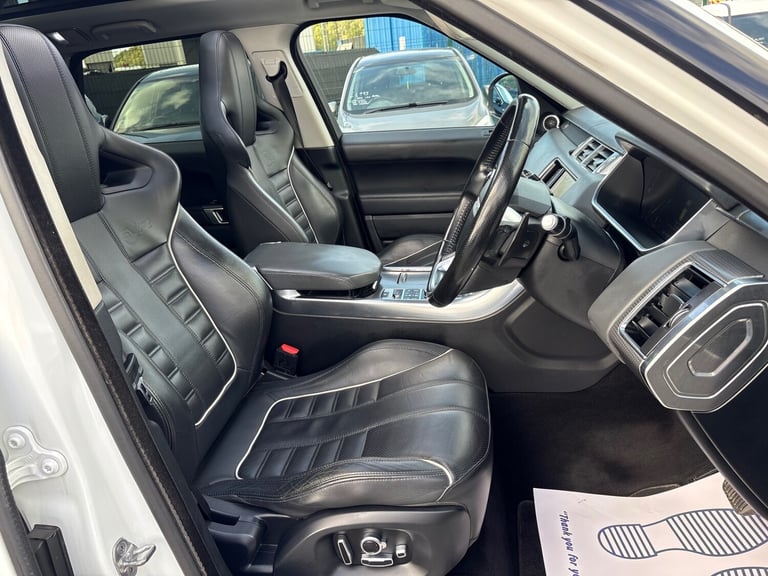 2013 Land Rover Range Rover Sport 3.0 TDV6 SE  - SVR REP - Excellent condition - Low Miles  ESTAT...