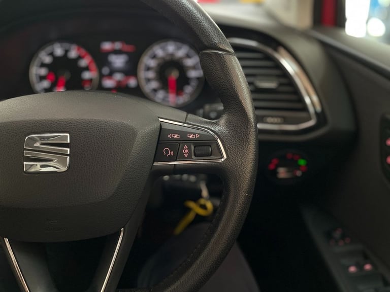 2013 SEAT Leon 1.2 TSI SE Hatchback 5dr Petrol Manual Euro 5 (s/s) (105 ps) Hatchback Petrol Manual