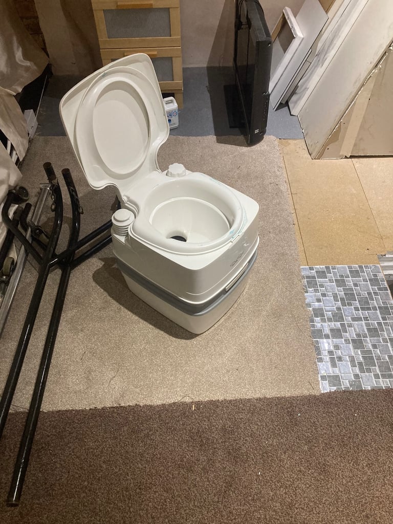 image for Porta potti
