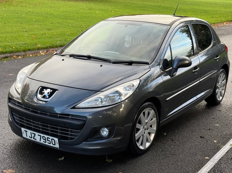 Peugeot, 207, Hatchback, 2012, Semi-Auto, 1598 (cc), 5 doors