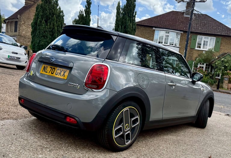 2020 MINI Hatch 135kW Cooper S Level 1 33kWh 3dr Auto HATCHBACK ELECTRIC Automatic