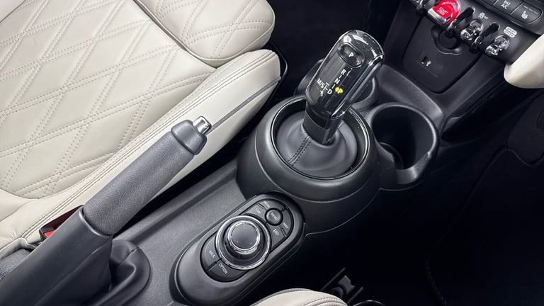 2023 MINI Hatch 1.5 Cooper Exclusive 5dr Auto Petrol Hatchback Hatchback Petrol Automatic