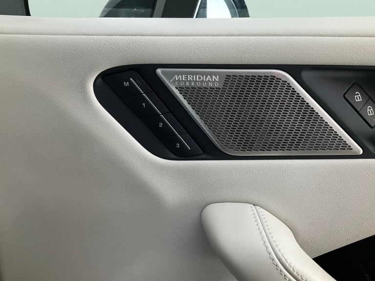 2022 Jaguar I-Pace 400 90kWh HSE Black SUV 5dr Electric Auto 4WD (400 ps) - HEAT AND COOL SEAT Su...