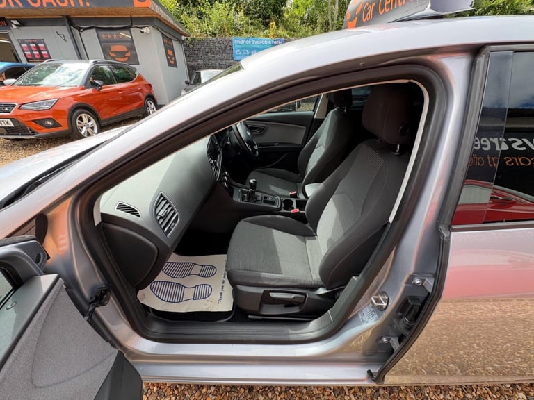 2018 SEAT Leon 1.2 TSI SE Dynamic Technology Euro 6 (s/s) 5dr HATCHBACK Petrol Manual