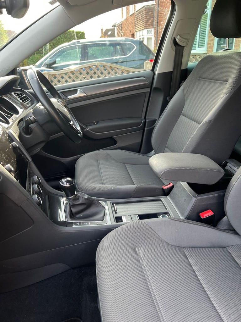 Volkswagen, GOLF, Hatchback, 2020, Manual, 1598 (cc), 5 doors