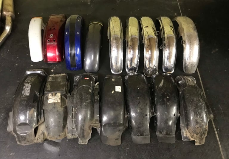 image for Motorcycle Parts Job Lot GN400 KZ 550 GT KZ 550 V65 SR 550 R65 XS400 (Kraków/UK Delivery Possible)