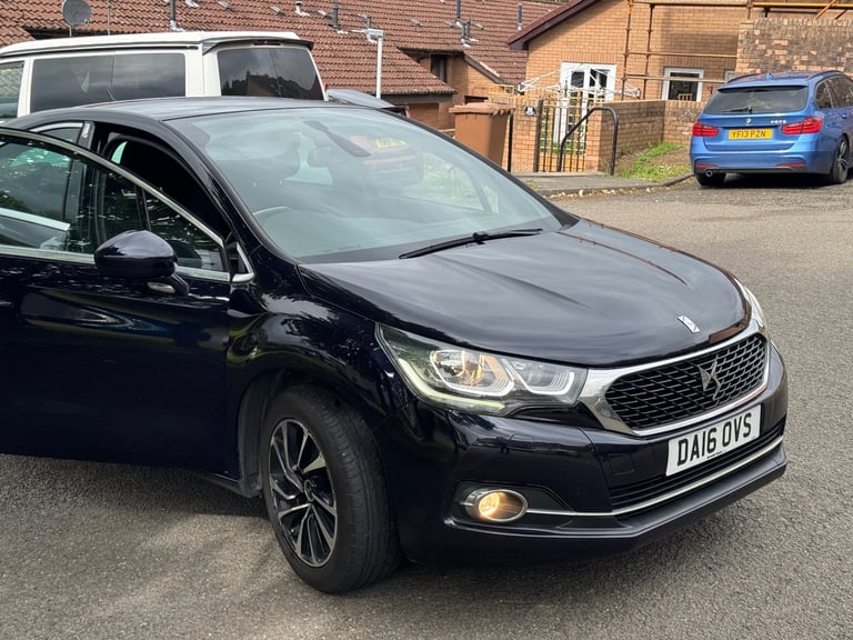 DS, DS 4, Hatchback, 2016, Manual, 1560 (cc), 5 doors