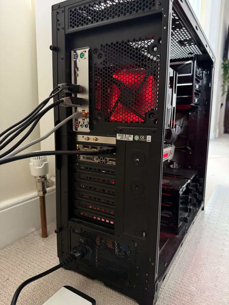 Swap for Xbox Series X - Custom Gaming PC With Peripherals