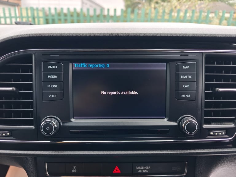 2013 SEAT Leon 1.2 TSI SE 5dr [Technology Pack] HATCHBACK Petrol Manual