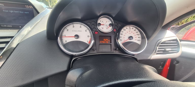 image for Peugeot, 207, Convertible, 2011, Manual, 1598 (cc), 2 doors