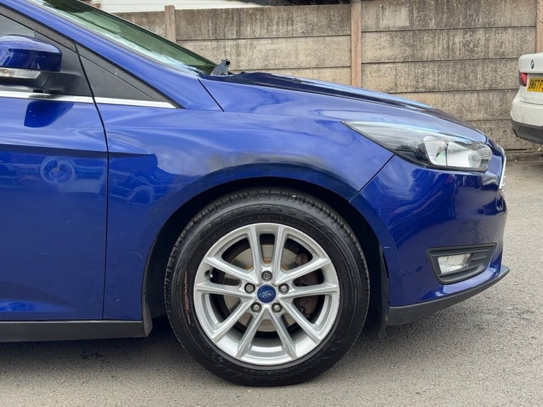 2016 Ford Focus 1.0 EcoBoost 125 Zetec 5dr Auto HATCHBACK PETROL Automatic