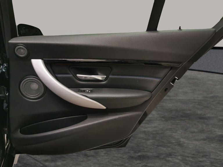 2018 BMW 3 Series 340i M Sport Shadow Edition 4dr Step Auto SALOON PETROL Automatic